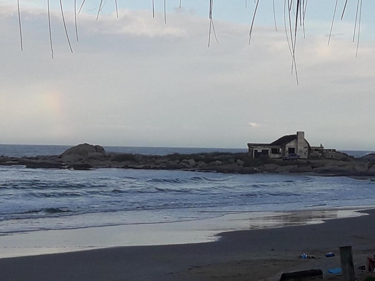 Cabanas Puerto Diablo بونتا ديل ديابلو المظهر الخارجي الصورة